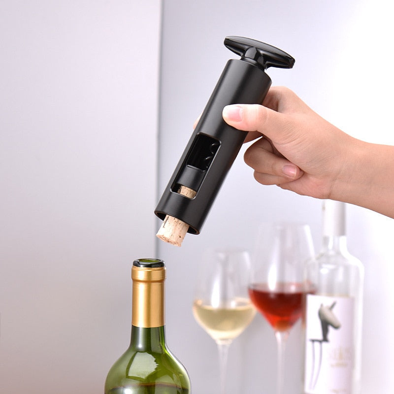 Abridor de vinho giratório com cortador de alumínio UauPress